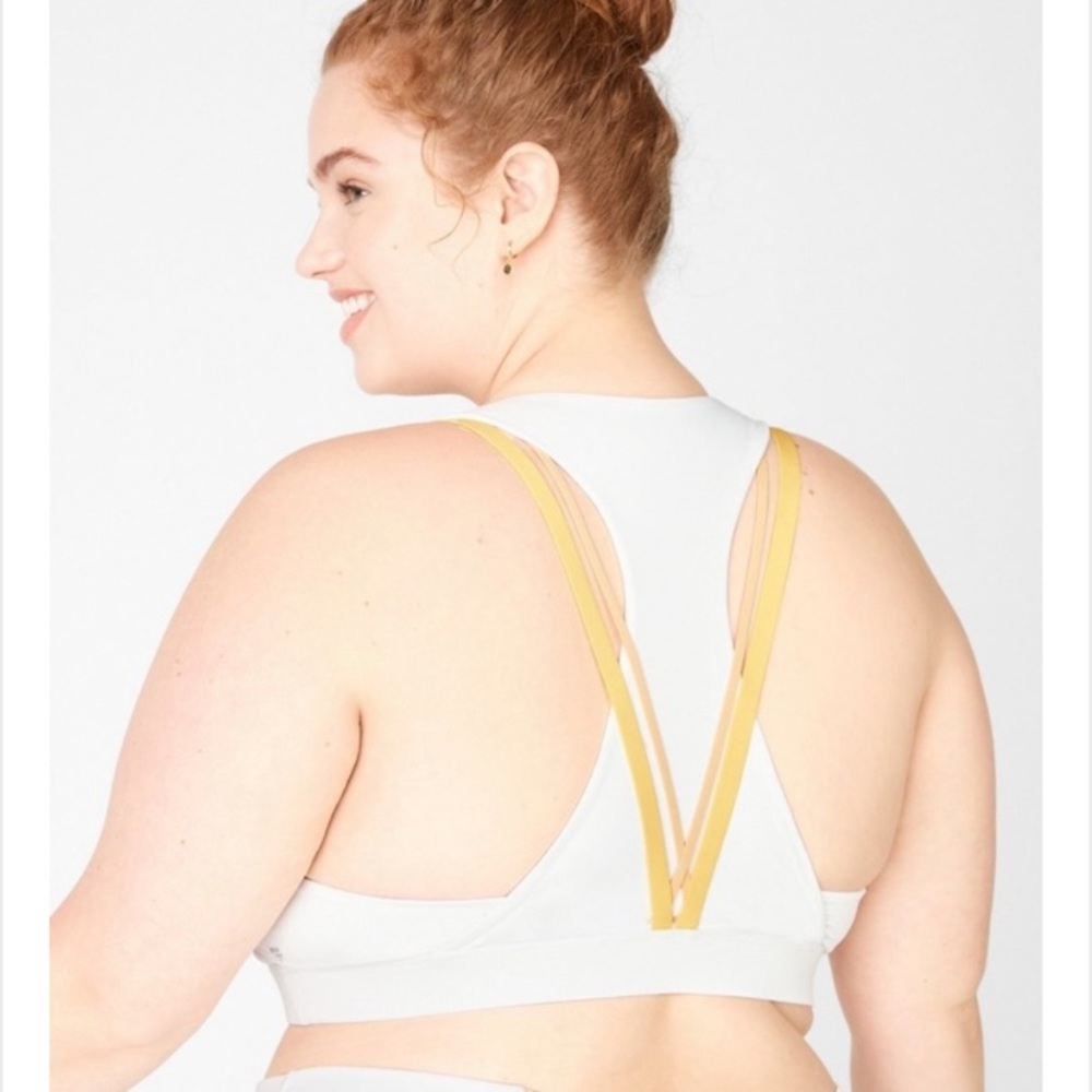 Fabletics White Kessler Medium Impact Sports Bra - Picture 1 of 3